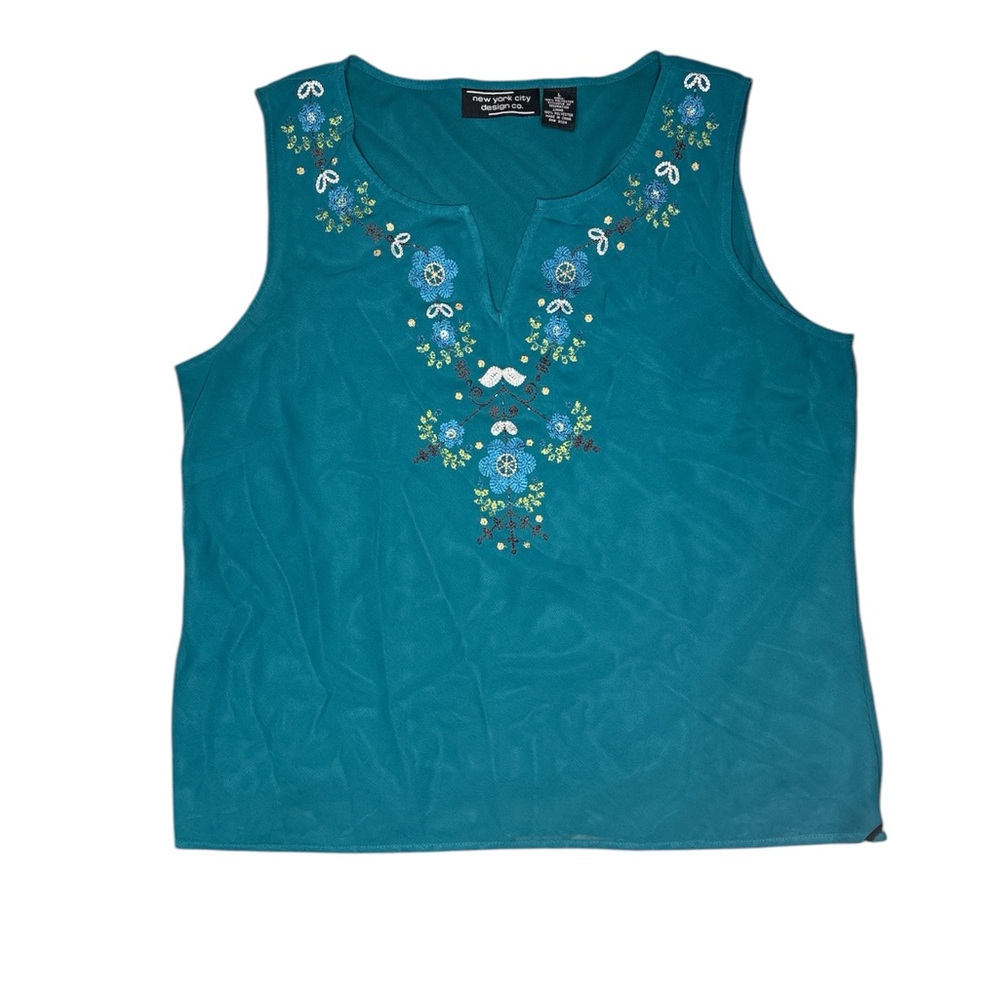 New York City Design Co. Teal Floral Embroidered Sleeveless Lightweight Tank Top